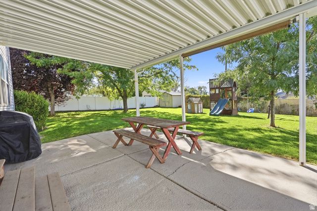 1076 S 1050 W, Woods Cross, UT 84087
