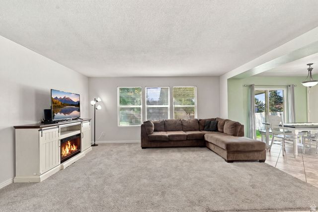 1076 S 1050 W, Woods Cross, UT 84087