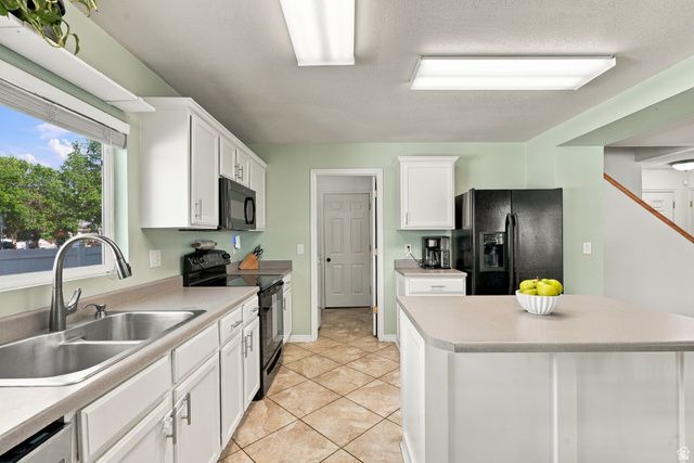 1076 S 1050 W, Woods Cross, UT 84087