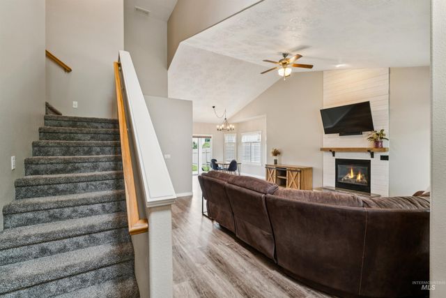 2899 S Bailey Ave, Meridian, ID 83642