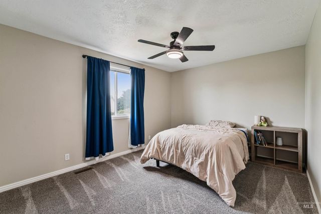 2899 S Bailey Ave, Meridian, ID 83642