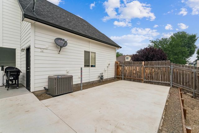 2899 S Bailey Ave, Meridian, ID 83642