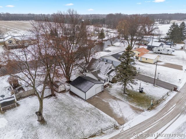 4701 W Channel Drive, Stanton, MI 48888