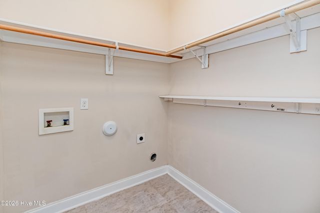 99 Kentucky Derby Lane, Lillington, NC 27546