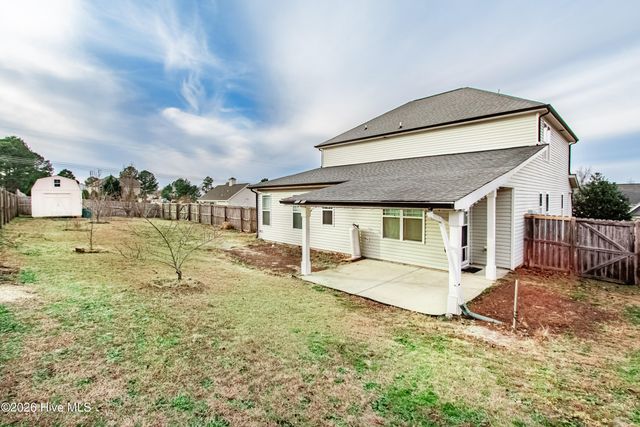 99 Kentucky Derby Lane, Lillington, NC 27546