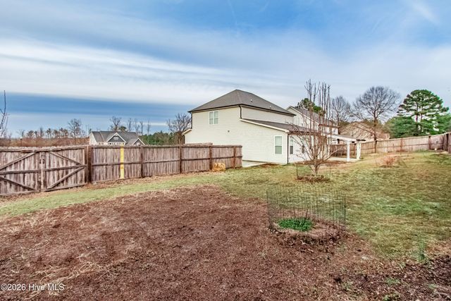 99 Kentucky Derby Lane, Lillington, NC 27546