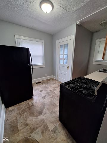 319 W 40th Street, Indianapolis, IN 46208