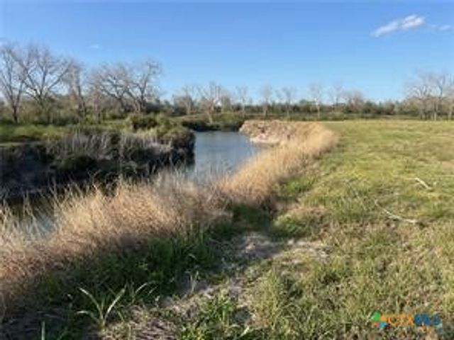 4516 Fm 1090, Port Lavaca, TX 77979