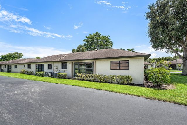 4869 Equestrian Road A, Boynton Beach, FL 33436