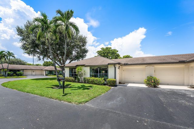 4869 Equestrian Road A, Boynton Beach, FL 33436