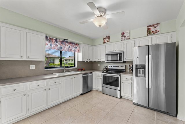 4869 Equestrian Road A, Boynton Beach, FL 33436