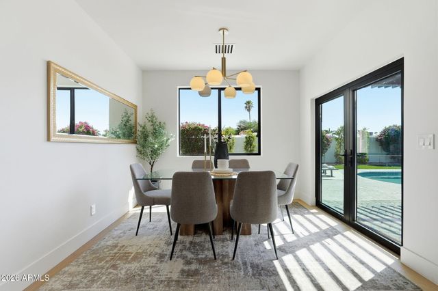 6521 E SHARON Drive, Scottsdale, AZ 85254
