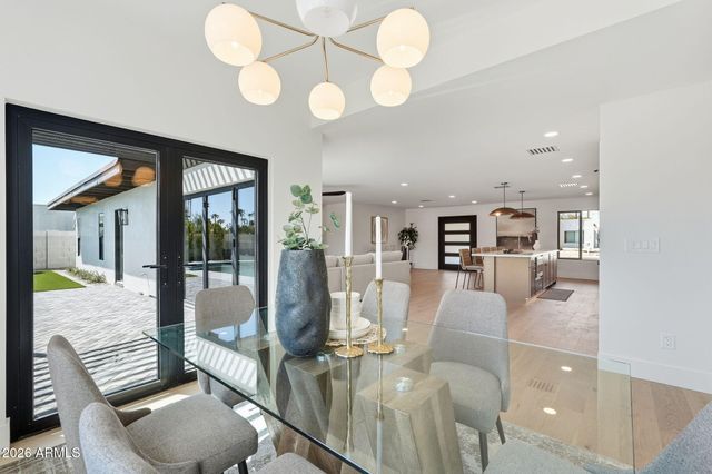 6521 E SHARON Drive, Scottsdale, AZ 85254