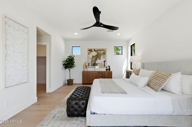 6521 E SHARON Drive, Scottsdale, AZ 85254
