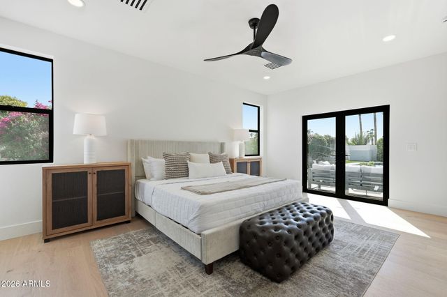 6521 E SHARON Drive, Scottsdale, AZ 85254