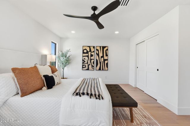 6521 E SHARON Drive, Scottsdale, AZ 85254