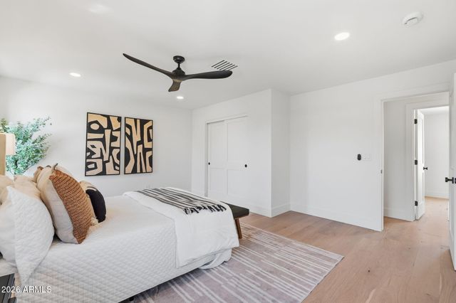 6521 E SHARON Drive, Scottsdale, AZ 85254