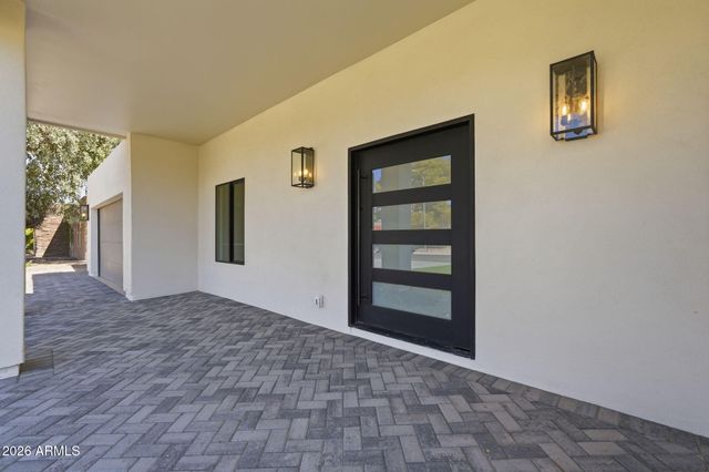 6521 E SHARON Drive, Scottsdale, AZ 85254