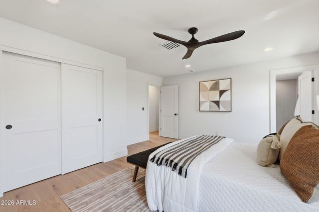 6521 E SHARON Drive, Scottsdale, AZ 85254