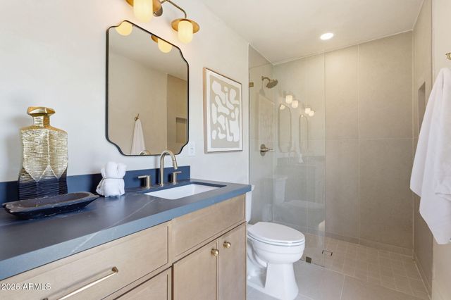 6521 E SHARON Drive, Scottsdale, AZ 85254