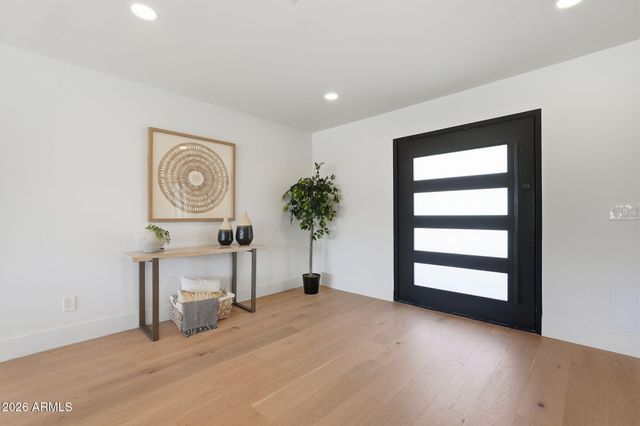 6521 E SHARON Drive, Scottsdale, AZ 85254