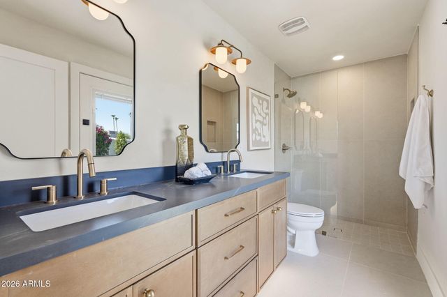6521 E SHARON Drive, Scottsdale, AZ 85254