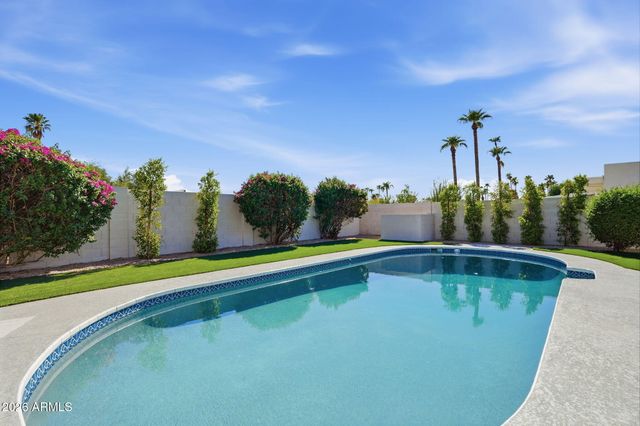 6521 E SHARON Drive, Scottsdale, AZ 85254