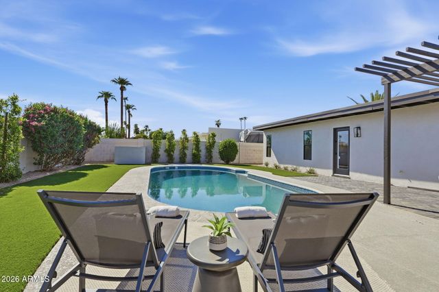 6521 E SHARON Drive, Scottsdale, AZ 85254