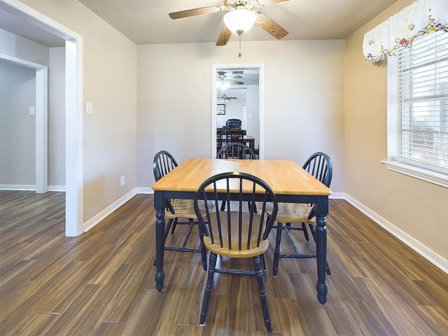 2814 Balmorhea Avenue, Houston, TX 77039