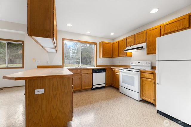 5412 247th Street E, Graham, WA 98338