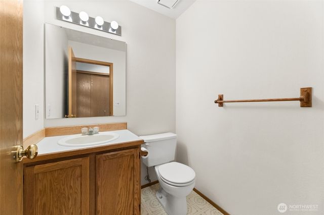 5412 247th Street E, Graham, WA 98338