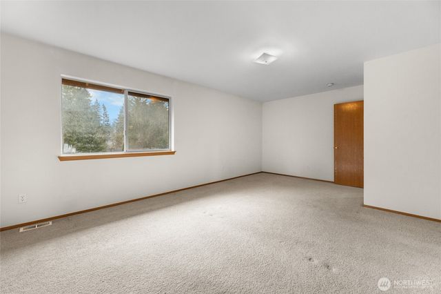 5412 247th Street E, Graham, WA 98338