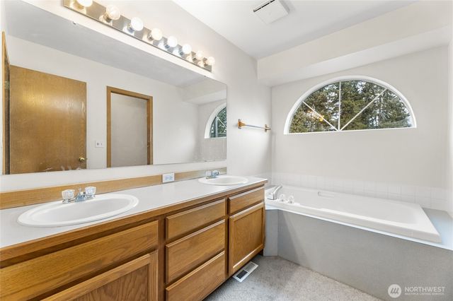 5412 247th Street E, Graham, WA 98338