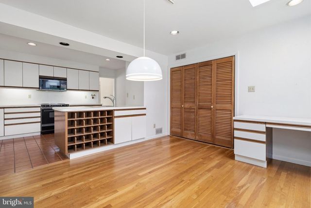 1051 KIPLING RD, Jenkintown, PA 19046