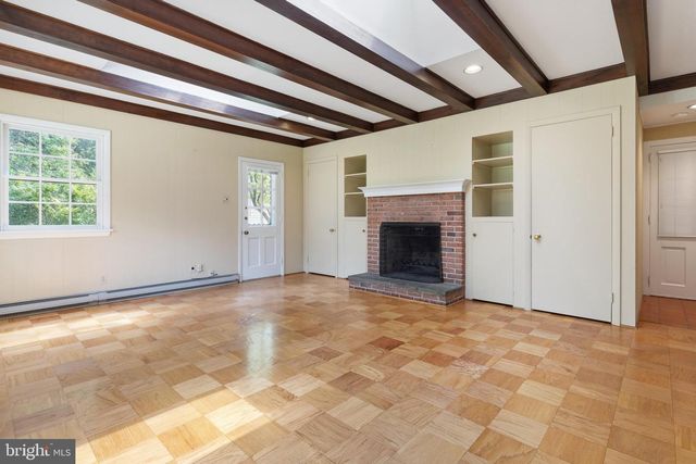 1051 KIPLING RD, Jenkintown, PA 19046