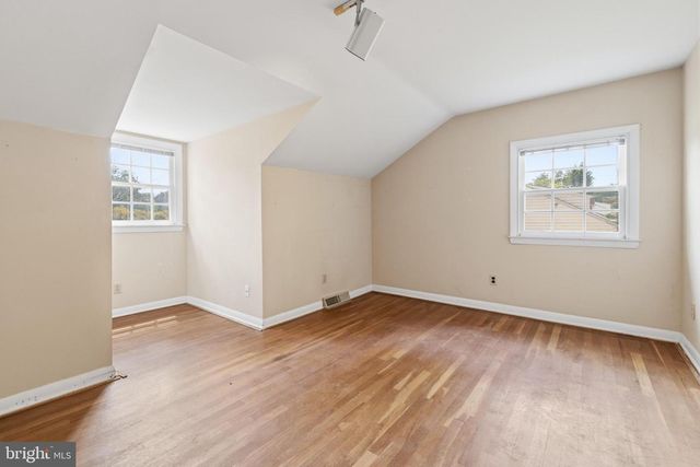1051 KIPLING RD, Jenkintown, PA 19046