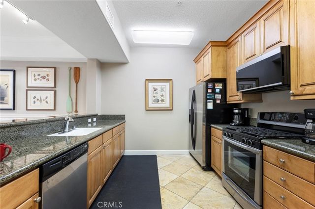 2750 Artesia 458, Redondo Beach, CA 90278