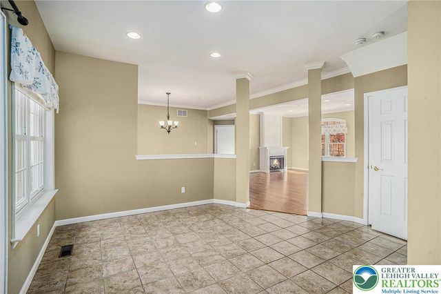 3186 Overlook Drive, Lower Macungie Twp, PA 18049