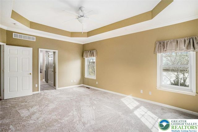 3186 Overlook Drive, Lower Macungie Twp, PA 18049