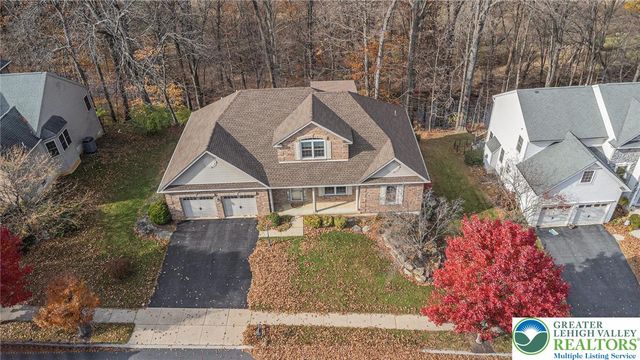 3186 Overlook Drive, Lower Macungie Twp, PA 18049