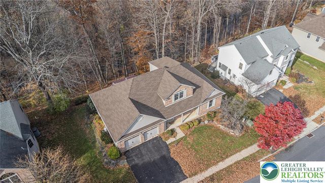 3186 Overlook Drive, Lower Macungie Twp, PA 18049
