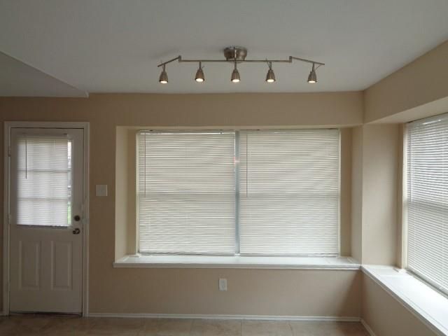 16318 Leamington Lane, Houston, TX 77095