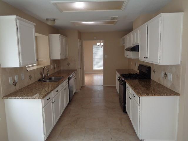 16318 Leamington Lane, Houston, TX 77095