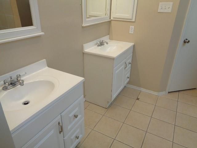 16318 Leamington Lane, Houston, TX 77095