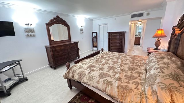 3450 S Ocean Boulevard 5030, Palm Beach, FL 33480