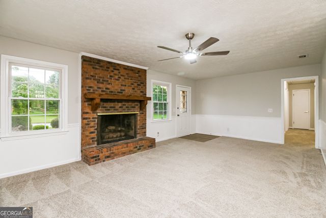 3413 CREEKWOOD Drive SE, Conyers, GA 30094