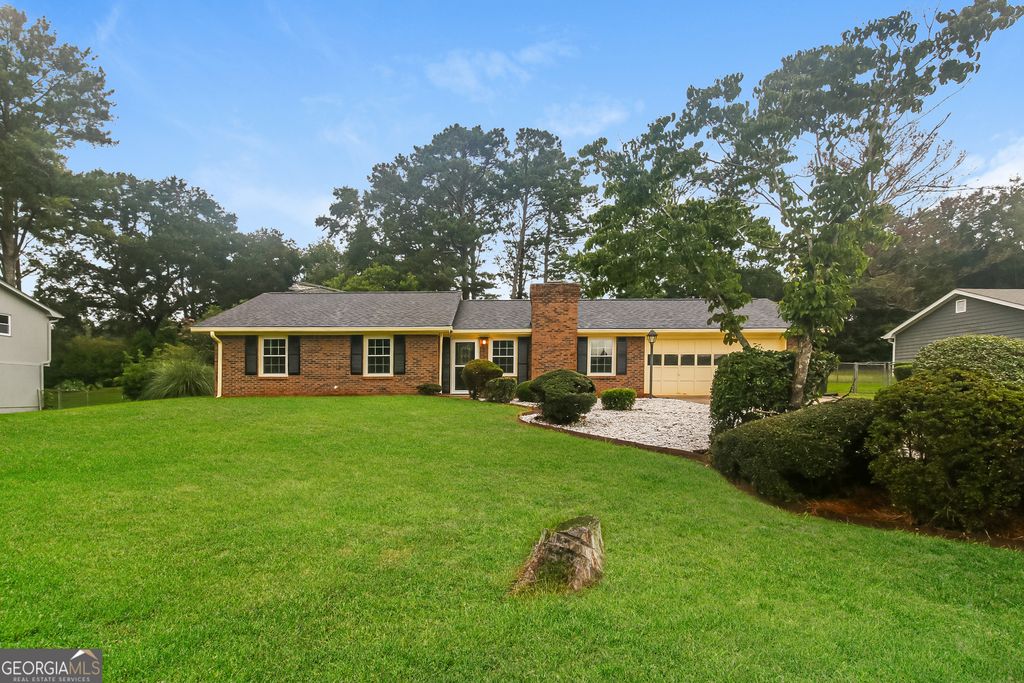 3413 CREEKWOOD Drive SE, Conyers, GA 30094