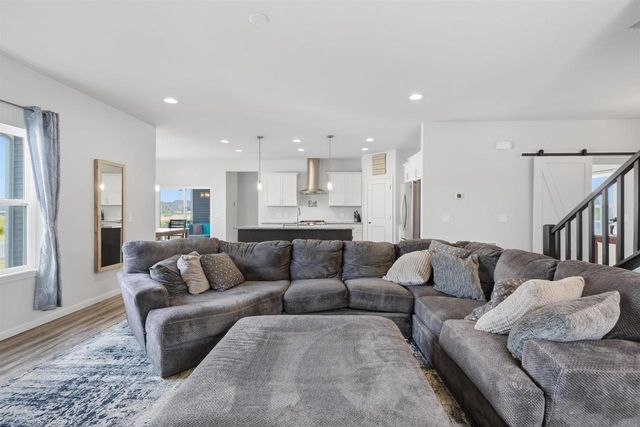 353 Bella Way, Sun Prairie, WI 53590