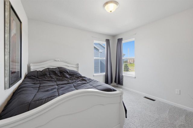 353 Bella Way, Sun Prairie, WI 53590