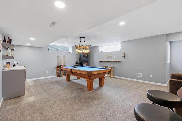 353 Bella Way, Sun Prairie, WI 53590